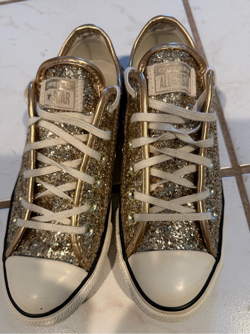 Converse Gold Glitter Low Top